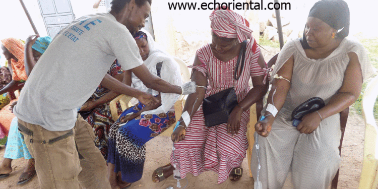 Tamba : Des femmes de Gounass, du Gie « Yengoulén » offrent des poches de sang à la banque de l’hôpital régional