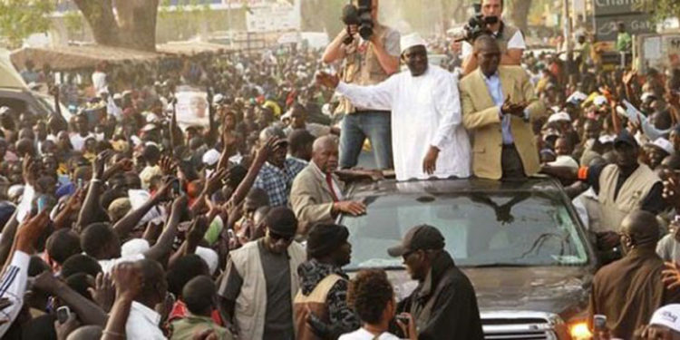 Parrainage : Macky lance sa campagne