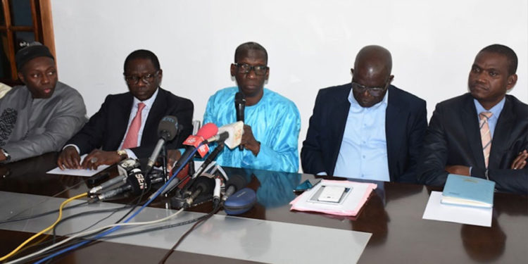 URGENT: Sit-in de l&rsquo;opposition, Decroix, Oumar Sarr, Bocoum, Thierno Alassane Sall arrêtés