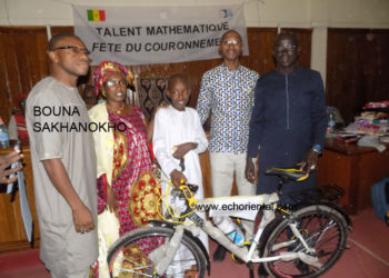 Bouna Sakhanokho, un enseignant émérite, qui est monté au podium pour le concours « Talents Mathématiques » de l&rsquo;IEF