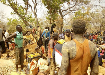 Urgent  : Un éboulement d’un site d’orpaillage a fait un mort et plusieurs portés disparu à Khossanto