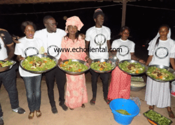 Fin d’année à Tamba : L’Association « Anka Gnokho Demma »  distribue un dîner copieux aux  enfants talibés des Daaras