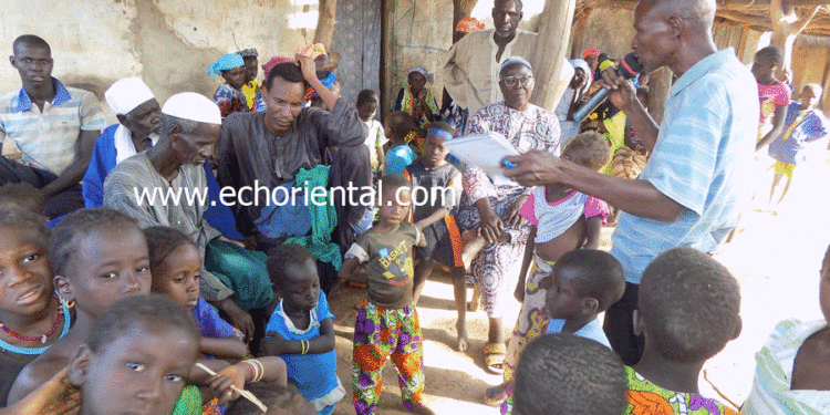 (Photos) : En caravane de sensibilisation de Tostan pour l’abandon de l’excision et du mariage des enfants