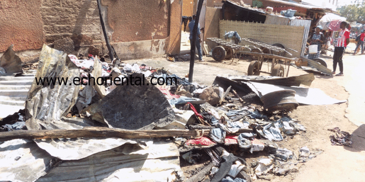 URGENT: Incendie au marché central de Tamba : Une cantine ravagée par les flammes, les dégâts sont énormes