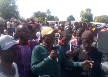 Tambacounda : Les populations de Dialacoto exigent l’électrification de leur localité.