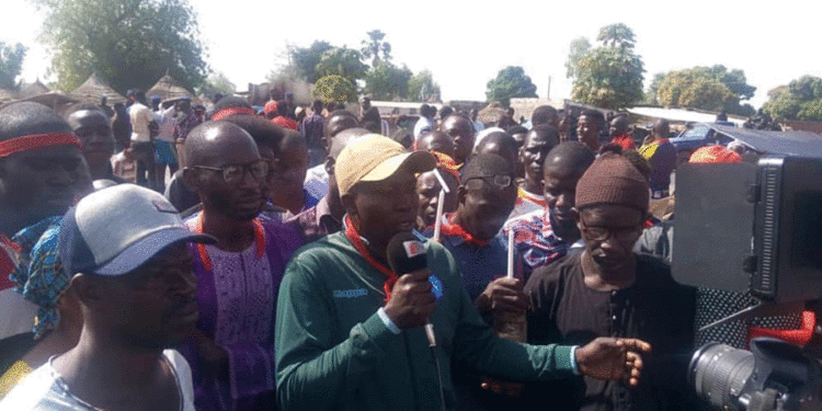 Tambacounda : Les populations de Dialacoto exigent l’électrification de leur localité.