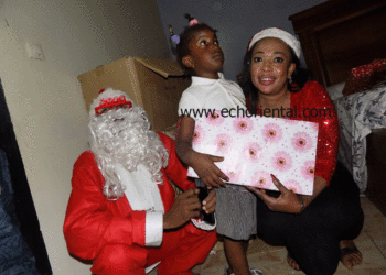 Arbre de Noël: Déo Cissé fait plaisir aux enfants de Tamba