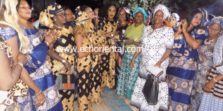 Tamba : Les amazones du Dg Malal Camara sensibilisent pour la paix durant les élections présidentielles