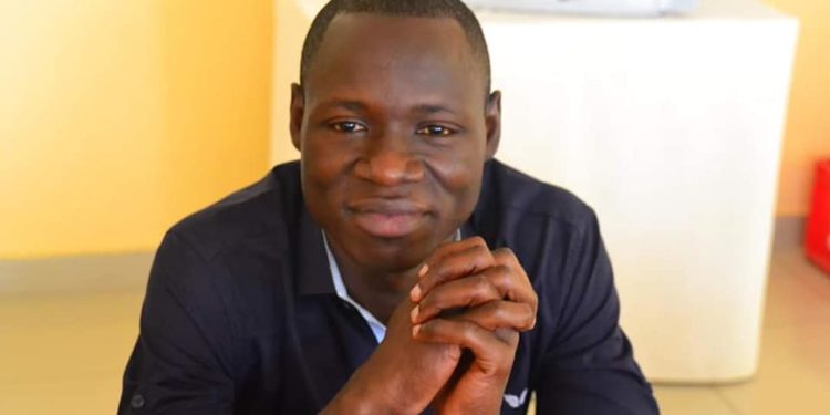 URGENT: Abdoulaye Sinkaré de RTS 3 Tamba remporte le trophée du meilleur reportage Tv  de la CRJ