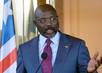 Liberia: le Président George Weah chassé de son bureau par des serpents
