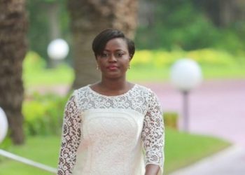 Recasement : Aminata Angélique Manga atterrit à…