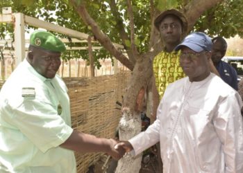 Production massive de plants à Tamba : Le ministre de l’environnement félicite le Capitaine Gaye et son équipe pour la reprise en main de la pépinière régionale…