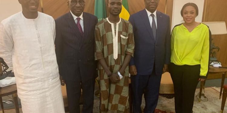 Marcher de Tamba à Dakar / Aboubacar Kouyaté réalise son rêve : Il a rencontré le chef de l&rsquo;État Macky Sall