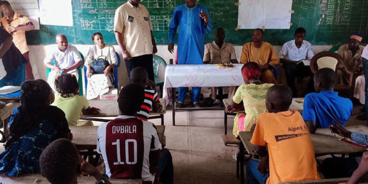 Koar : Conseil communal des enfants, les mômes à l’école du leadership, de la citoyenneté et de la responsabilité.