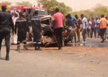 Accident grave : Un camion heurte un bus qui prend feu et fait un mort et 20 blessés…