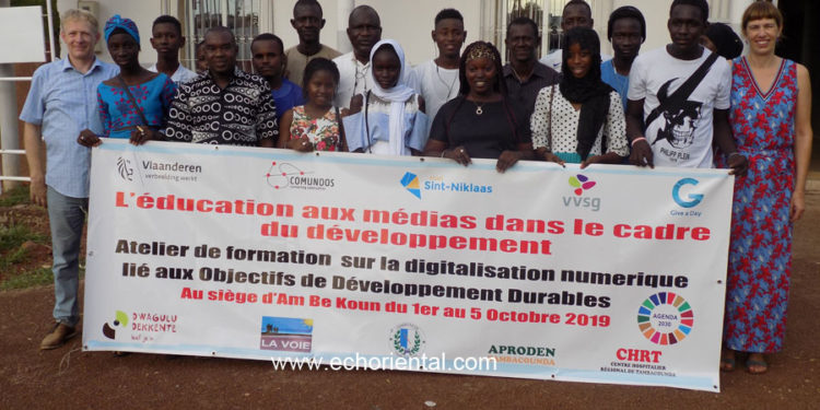 Tambacounda : Des jeunes des associations de défense des droits de l’enfant à l’école de  la digitalisation numérique