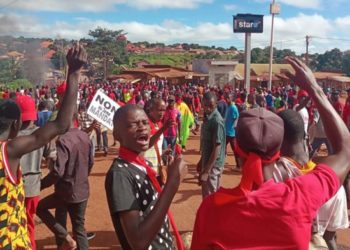 Guinée Conakry : Le projet de réforme de la Constitution brûle le pays