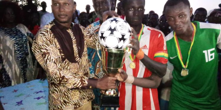 Navétane à Kothiary : L’Asc Deggo (Catégorie cadette) s’adjuge le trophée du parrain Ibrahima Aïdara