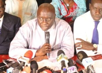 Rencontres secrètes en série: Le plan d&rsquo;Idrissa Seck & Cie contre le duo Wade-Macky