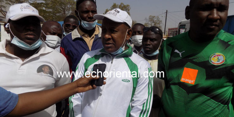 Tambacounda : Lancement de la journée de nettoiement, le gouverneur de région invite à la pérennisation de cet acte citoyen.