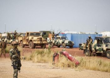 Mali : Dix-huit gendarmes tués dans une attaque à Sokolo, dans le centre.