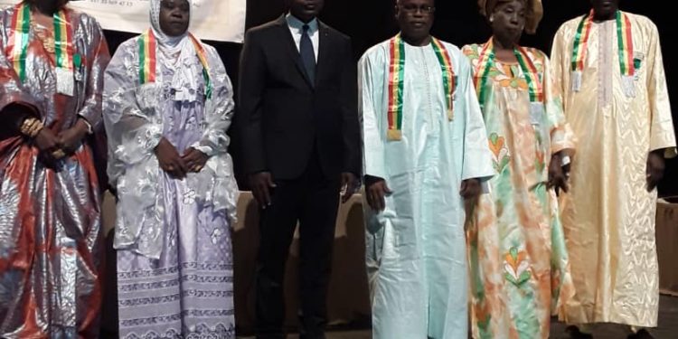 Malal Camara, DG de l’ADL, récompensé par le Chef de l’Etat : Il est élevé au rang de chevalier de l’ordre national du Lion du Sénégal.