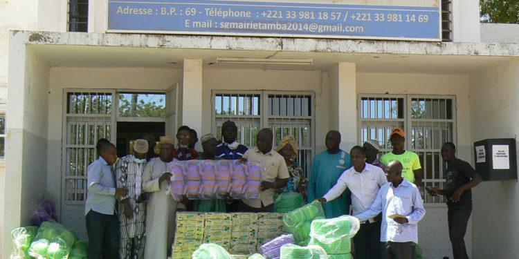 Lutte contre le Covid-19: La mairie de Tamba injecte 3 millions de francs en produits et matériels d’hygiène, distribués aux CDQ.