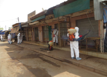 Lutte contre Covid-19 à Tamba: le marché central soumis à une opération de désinfection