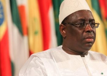 Covid-19 : Macky Sall trouve « grave » la hausse des cas de transmission communautaire.