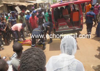 Manifestation à Tamba : Un conducteur de moto jakarta violemment percuté par un véhicule de la police