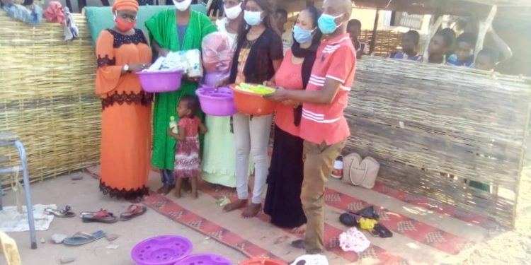 Lutte contre la covid 19 à Tamba : Le JUDT offre des kits d&rsquo;hygiène et des masques au Dara de Diam Welly