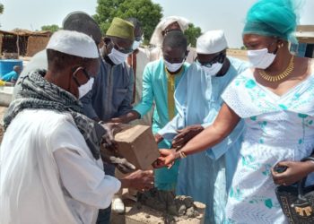 Kahéne : Le Maire Mamady Thiam lance les travaux de construction d’une salle de classe de plus de 7 millions