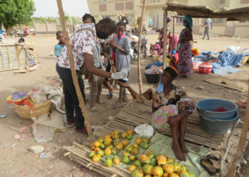 Lutte contre la Covid-19 à Tamba : Des jeunes « volontaires » se mobilisent pour inculquer les bons gestes aux populations
