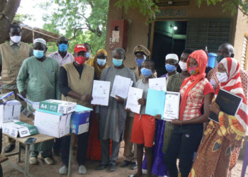 Tambacounda : Appuyée par Actionaid et ses partenaires F.Yakaar Niani Woulli et Aprovag, l’IEF distribue plus de 14 mille fascicules de CM2 et 3e.