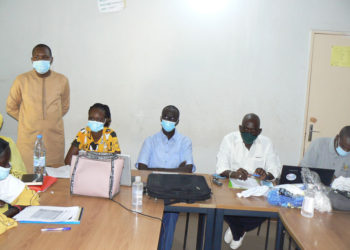 Tamba : Les LEA et PRT du GEEP à l’école des droits des ados et jeunes en ESR