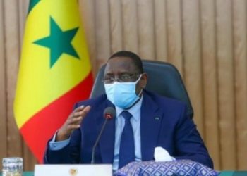 Distribution des terres : Macky sermone les élus locaux