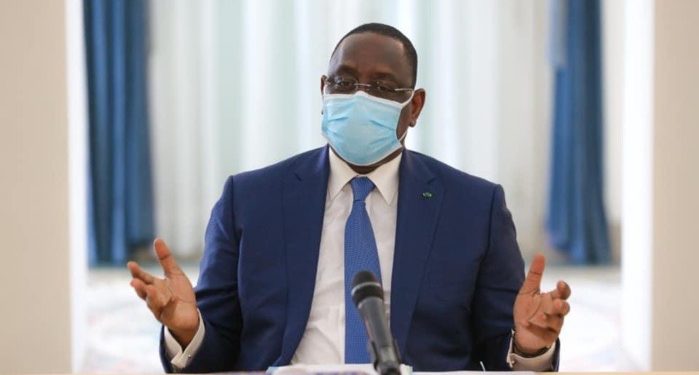 Réapparition de cas de Covid-19 : Macky Sall demande le renforcement des contrôles systématiques du port du masque dans les transports, lieux et établissements publics.