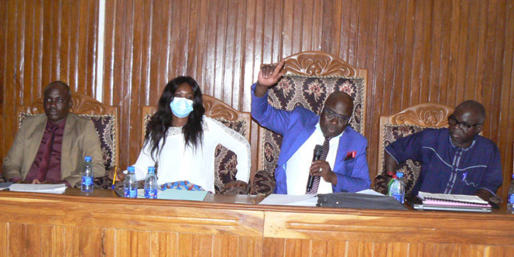 Tamba : Le conseil départemental vote son budget 2021 et l’oriente vers l’éducation-la santé-Action sociale