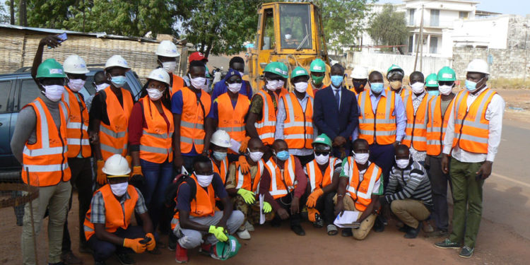 Tamba/Conseil régional de la jeunesse: Des jeunes formés en conduite d’engins lourds