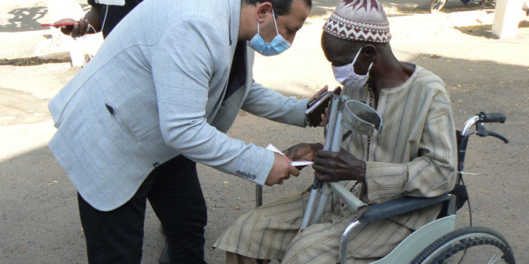 Tambacounda : L’Ong Quatari AL ATAA accompagne des handicapés et des sinistrés