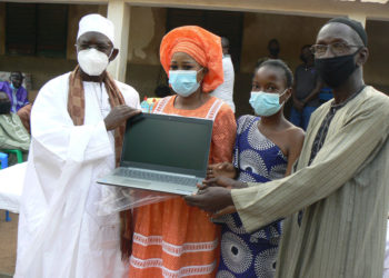 Tamba: Le S.G du ministère du commerce et des PME en soutien à son ancienne école, Médinacoura