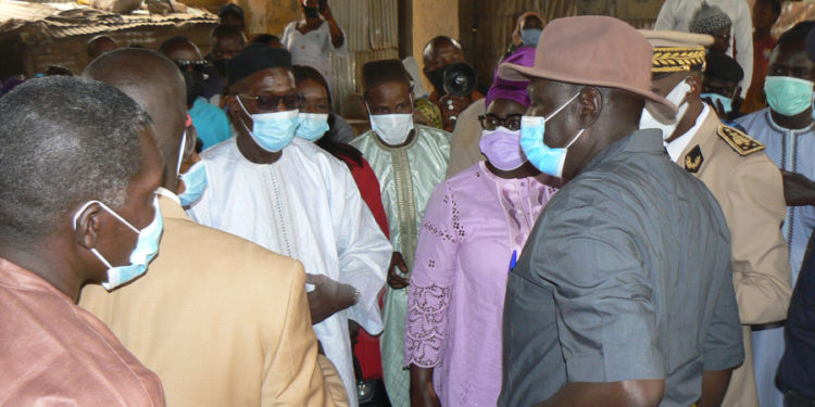 Tamba : Tournée ministre du commerce/Le Député Maire Mame Balla Lô plaide pour la modernisation du marché central.