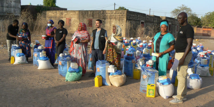 Opération Ramadan 2021 à Tamba : L’ONG « LIFE », en partenariat avec « Am Bé Koun Solidarité », a distribué 150 kits alimentaires aux familles diminues