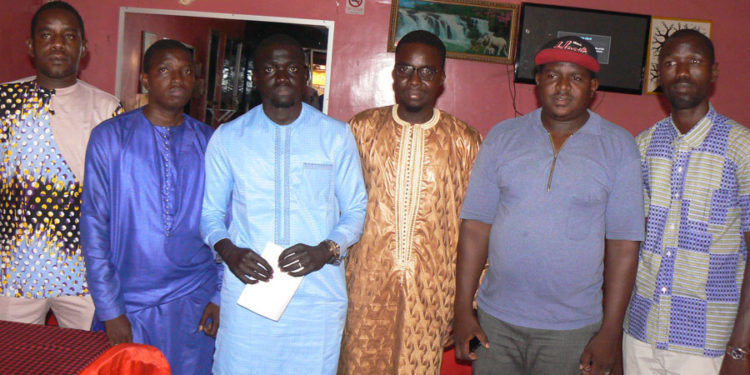 Rixe au panel de restitution de la Cojer de Tamba: Des jeunes de l’Apr tempêtent contre Moussa Sow, «nous le savons, il est là pour diviser les jeunes et parachuter un  inconnu à leur tête »