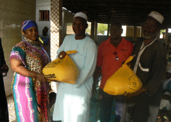 Tabaski 2021 à Tamba : Le guide religieux Thierno Arabiyou Diallo distribue 5 tonnes de riz aux nécessiteux