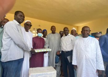 Tamba : Le Maire de Maka Colibantang, Khoureichy Thiam a remis un important lot de médicaments au District Sanitaire