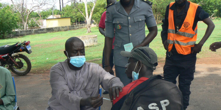Lutte contre Covid-19 à Tamba: Les ASP prennent leurs doses et déroulent une campagne de vaccination