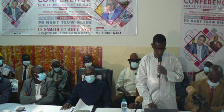 Tamba : Conférence-Pétrole et Gaz du Groupe Alkuma, (Pr. Mary Teuw Niane-Document)