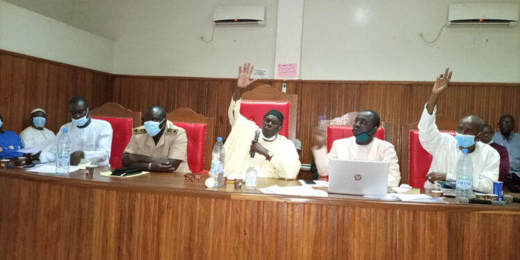 Tamba: Session/examen et adoption du compte administratif 2020, les conseillers approuvent.