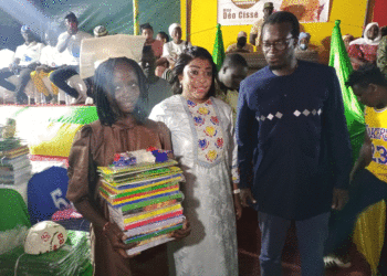 Tambacounda : 6e édition/Déo Cissé distribue 600 kits scolaires aux enfants